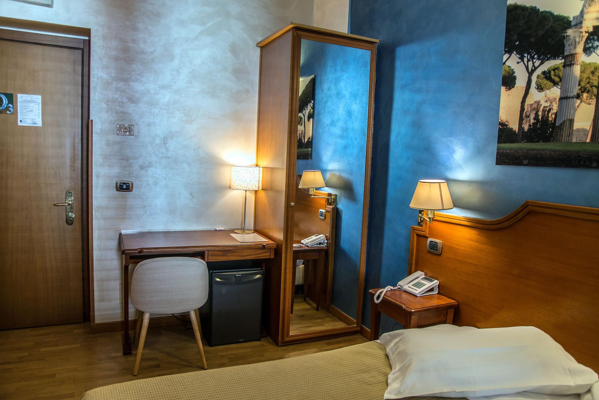 Hotell Kent 3*